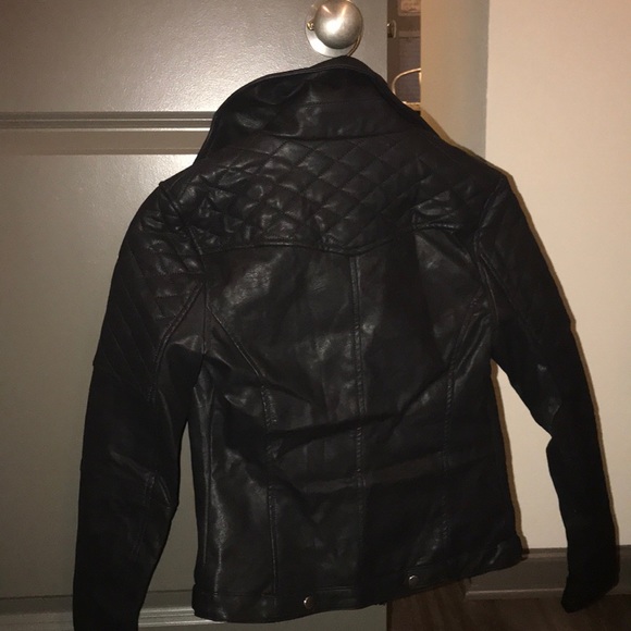 Signatures 8 jacket - Picture 3 of 3